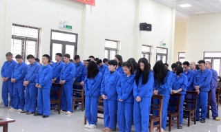 Xét xử đường dây lừa đảo công nghệ cao xuyên quốc gia, chiếm đoạt gần 1.000 tỷ đồng