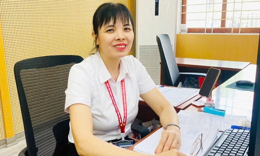 Chuyên viên hành chính công trả lại 80 triệu đồng chuyển nhầm