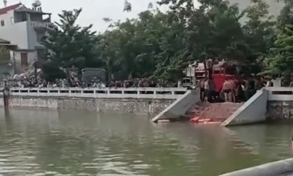Bắc Ninh: Một học sinh lớp 8 đuối nước khi tắm ao 