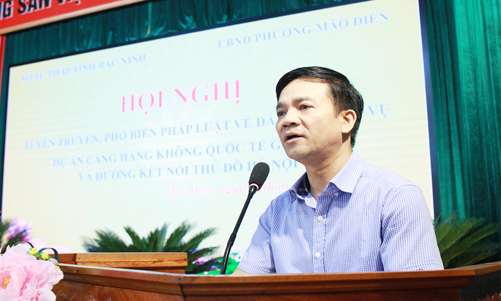  Tuyên truyền, phổ biến pháp luật về đất đai phục vụ dự án Cảng hàng không quốc tế Gia Bình