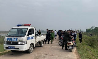 Hơn 50 phương tiện bị tạm giữ ở khu vực “Cây cô đơn” Hữu Chấp