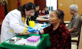 Bắc Ninh: Thu nhận mẫu ADN của thân nhân liệt sĩ chưa xác định được danh tính