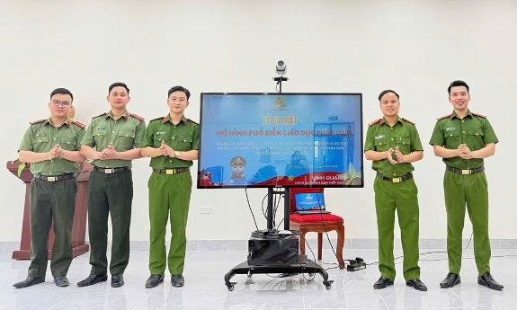 Ra mắt trợ lý ảo “Trung úy Sơn Động AI” hỗ trợ thủ tục hành chính