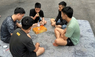 Bắc Ninh: Tạm giữ hình sự 5 đối tượng tổ chức sử dụng ma túy