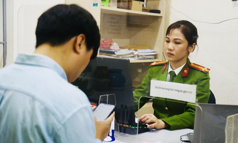 Các bước góp ý sửa Hiến pháp trên VNeID