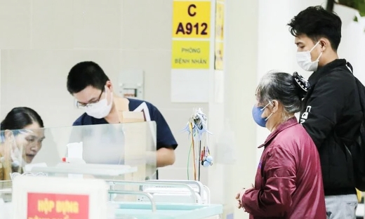 Người bệnh mạn tính được cấp thuốc ngoại trú trên 30 ngày