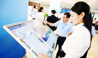 Công chức được cử đi học phải đền bù chi phí nếu tự nghỉ, bị kỷ luật
