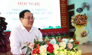 Chủ tịch phường đầu tiên ở Đắk Lắk lập "đường dây nóng" về lĩnh vực giáo dục