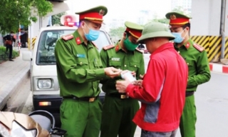 Trưởng Công an xã được phạt đến 50% mức tiền phạt tối đa, tịch thu phương tiện vi phạm 