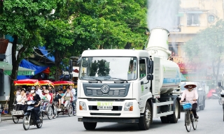"Pháo xa sương mù" thanh lọc không khí Hà Nội