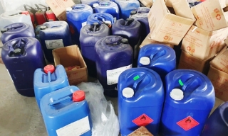 Làm giả nước tẩy rửa, doanh nghiệp bị phạt 180 triệu đồng