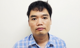 Tạm giữ hình sự lái xe gây tai nạn liên hoàn tại phường Dương Nội tối 16/7