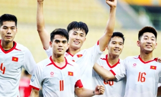 U23 Việt Nam thắng đậm Lào, rộng cửa vào bán kết U23 Đông Nam Á