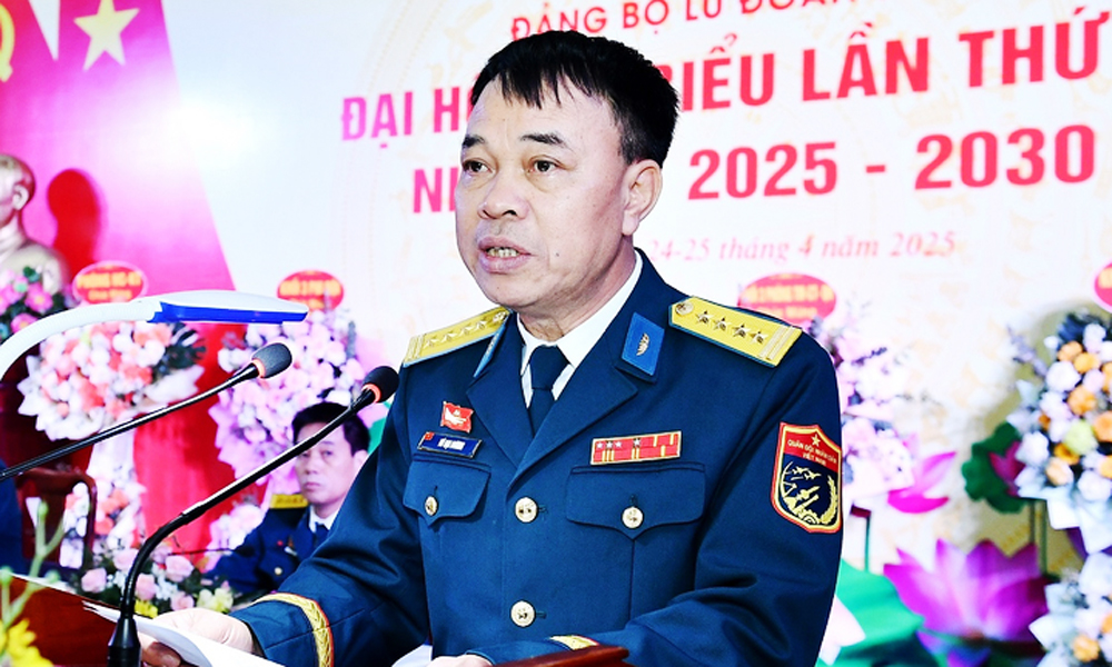  Đại tá Vũ Đại Dương giữ chức Phó Tư lệnh Quân chủng Phòng không - Không quân