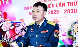 Đại tá Vũ Đại Dương giữ chức Phó Tư lệnh Quân chủng Phòng không - Không quân