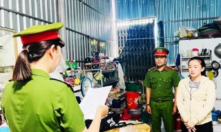 Khởi tố, bắt tạm giam một phụ nữ chiếm đoạt hơn 8 tỷ đồng từ hoạt động chơi hụi