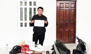 Bắt đối tượng vận chuyển 1kg ma túy tổng hợp dạng đá ở Quảng Ngãi