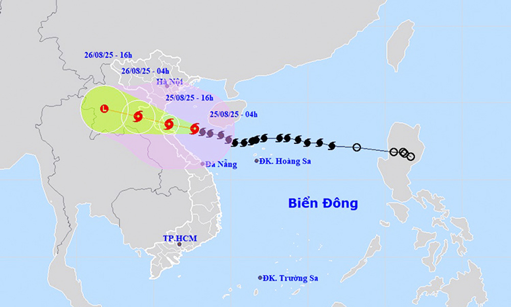  Bão số 5, giật cấp 17, cách Nghệ An, Hà Tĩnh, Quảng Trị khoảng 200 km