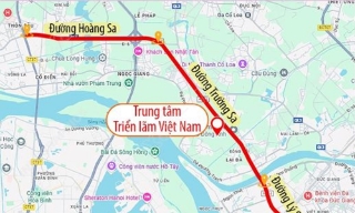 Phân luồng giao thông phục vụ Triển lãm thành tựu đất nước