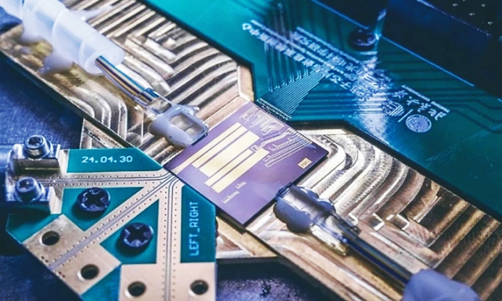  Chip 6G toàn dải tần đầu tiên đạt tốc độ 100 Gbps