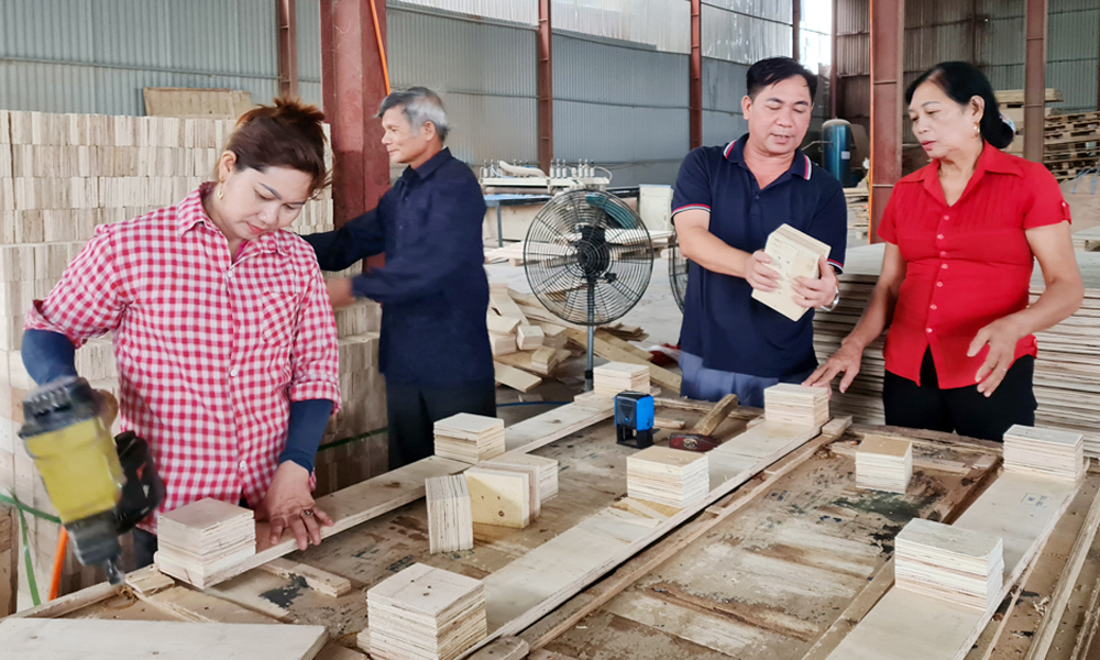 Bắc Giang: Đăng ký, triển khai thực hiện hơn 152 nghìn việc làm theo Bác 