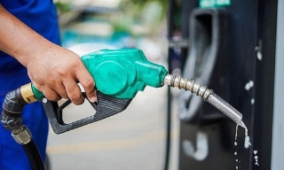 Nguồn cung xăng dầu cơ bản ổn định, tình trạng tích trữ giảm