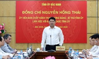 Bí thư Tỉnh ủy Nguyễn Hồng Thái làm việc với Ban Tổ chức Tỉnh ủy về công tác tổ chức xây dựng Đảng