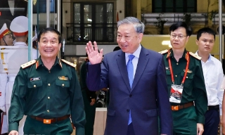 Tổng Bí thư Tô Lâm dự chương trình nghệ thuật "Thanh âm dưới ánh mặt trời"