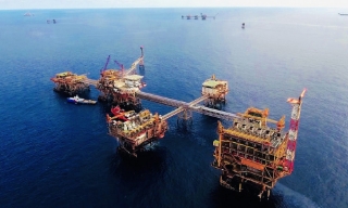 Thủ tướng thăm, làm việc với đối tác hàng đầu của Việt Nam về dầu khí