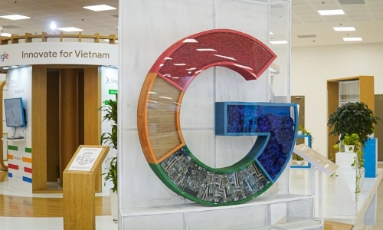  Google cho dịch cuộc nói chuyện trực tiếp bằng iPhone