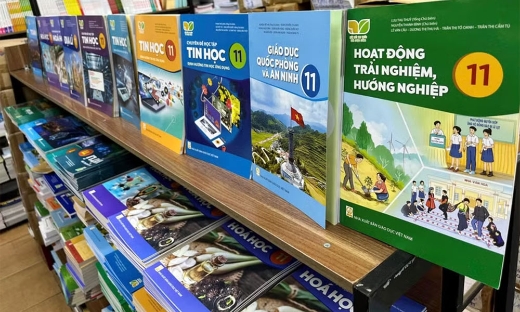 Bộ Giáo dục và Đào tạo ban hành tiêu chuẩn sách giáo khoa điện tử