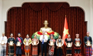 Tổng Bí thư, Chủ tịch nước: Già làng, trưởng bản góp phần củng cố khối đại đoàn kết toàn dân tộc