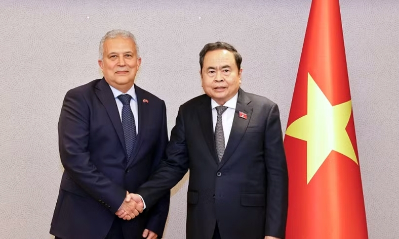  Chủ tịch Quốc hội Trần Thanh Mẫn tiếp Lãnh sự danh dự Việt Nam tại Istanbul