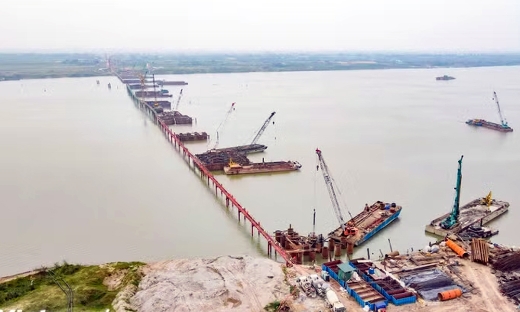 Tăng tốc thi công, làm xuyên lễ bảy cầu vượt nghìn tỷ bắc qua sông Hồng