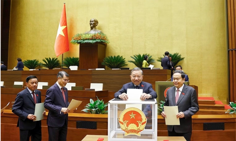  Quốc hội hành động: “Mở đường” thể chế, quyết sách định hình tương lai đất nước