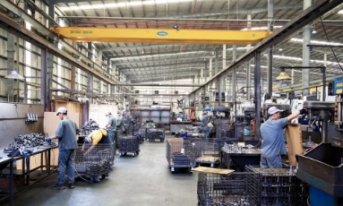  Kinh tế tháng 4: Sự chuyển động rõ nét từ sản xuất và đầu tư