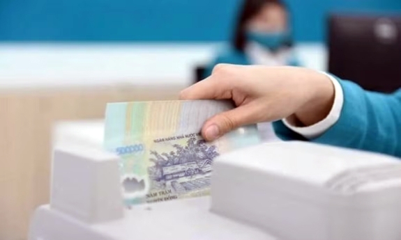 Lãi suất ngân hàng ngày 18/5: Lãi suất tiền gửi online nhích tăng trở lại