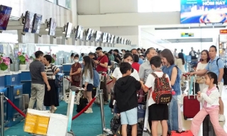 Trên 105.000 người kinh doanh bị tạm hoãn xuất cảnh với thuế nợ 61.000 tỷ đồng