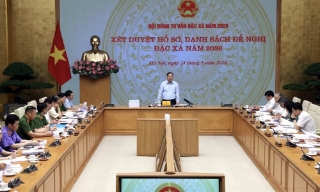 Đánh giá công khai, minh bạch, thận trọng từng trường hợp đề nghị đặc xá