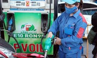 Bộ Công Thương yêu cầu đẩy nhanh tiến độ pha chế, phối trộn xăng E5, E10