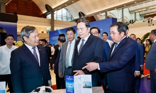 Chủ tịch Quốc hội: Hà Nội cần chuyển hóa nhanh các định hướng của quy hoạch thành công trình cụ thể