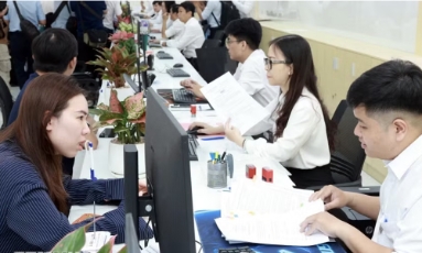  Viên chức được xếp lương theo bậc nghề nghiệp của vị trí việc làm