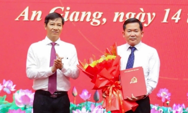  Trung tướng Đinh Văn Nơi làm Phó Bí thư Tỉnh ủy An Giang kiêm Bí thư đặc khu Phú Quốc