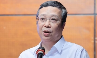 Khởi tố Thứ trưởng Bộ Nông nghiệp và Môi trường Hoàng Trung