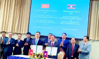 Các địa phương Việt Nam-Lào mở rộng hợp tác trên nhiều lĩnh vực
