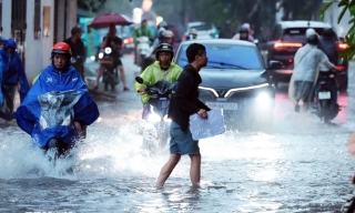 Thời tiết ngày 14/8: Mưa dông diện rộng, cảnh báo lũ quét và sạt lở đất