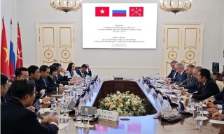 Việt Nam-Liên bang Nga thúc đẩy hợp tác phát triển đường sắt đô thị