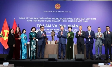  Tổng Bí thư, Chủ tịch nước mong doanh nhân người Việt tại Nga tiếp tục là hạt nhân thúc đẩy hợp tác hai nước