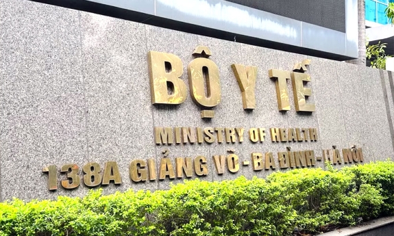 Bộ Y tế: Yêu cầu xác minh thông tin muốn nhanh phải kẹp tiền vào sổ xạ trị