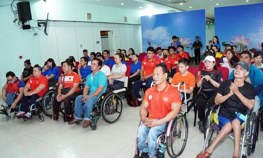 Hoàn thiện chính sách chăm lo, quan tâm tạo điều kiện cho người khuyết tật